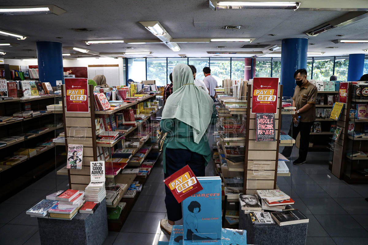 Gunung Agung Bookstore